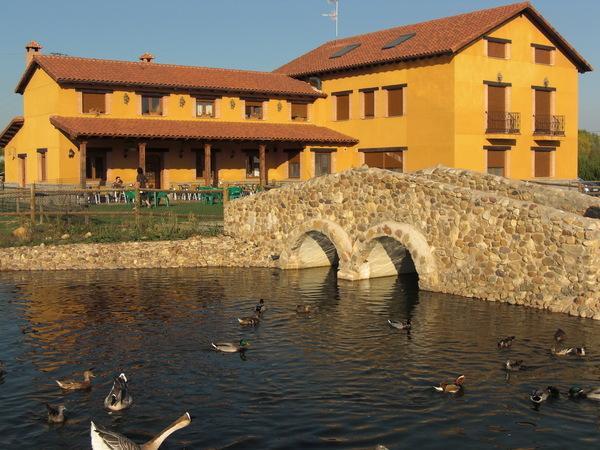Los Reales Carrizo de la Ribera Dış mekan fotoğraf